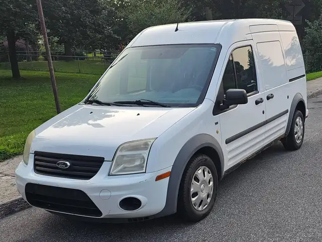 Ford Transit Connect 2012 — photo 3