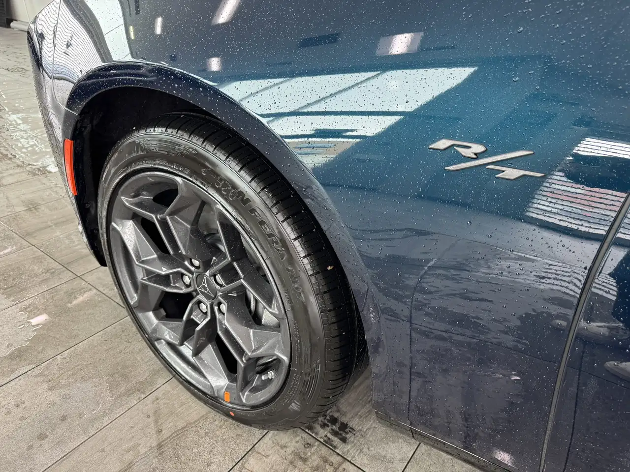 Dodge Charger снимка Dodge Charger