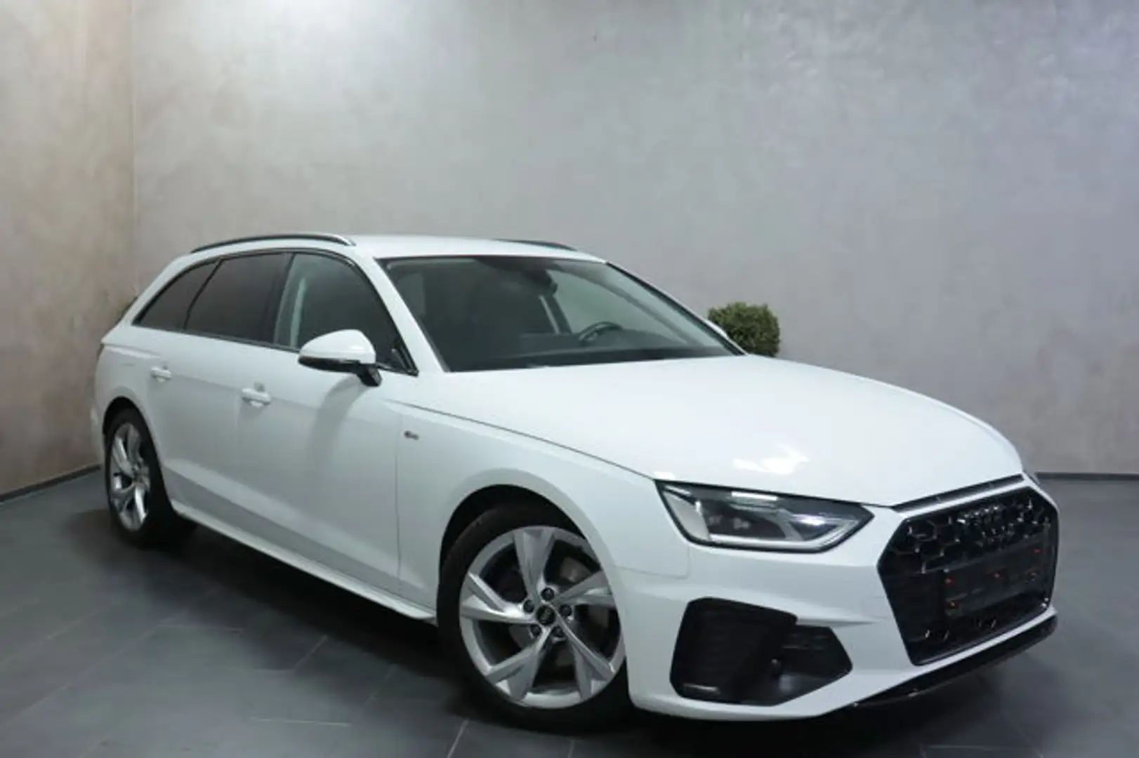 Audi A4 Avant 35 TDI S Line CAM ACC BLACK LED SPUR Blanc - 2