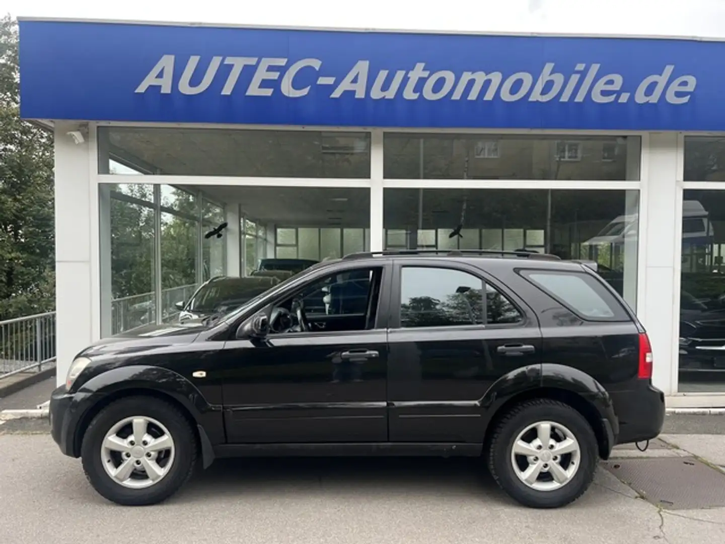 Kia Sorento 2.5 CRDi VGT EX AUTOMATIK 4x4 3500kg AHK Noir - 1