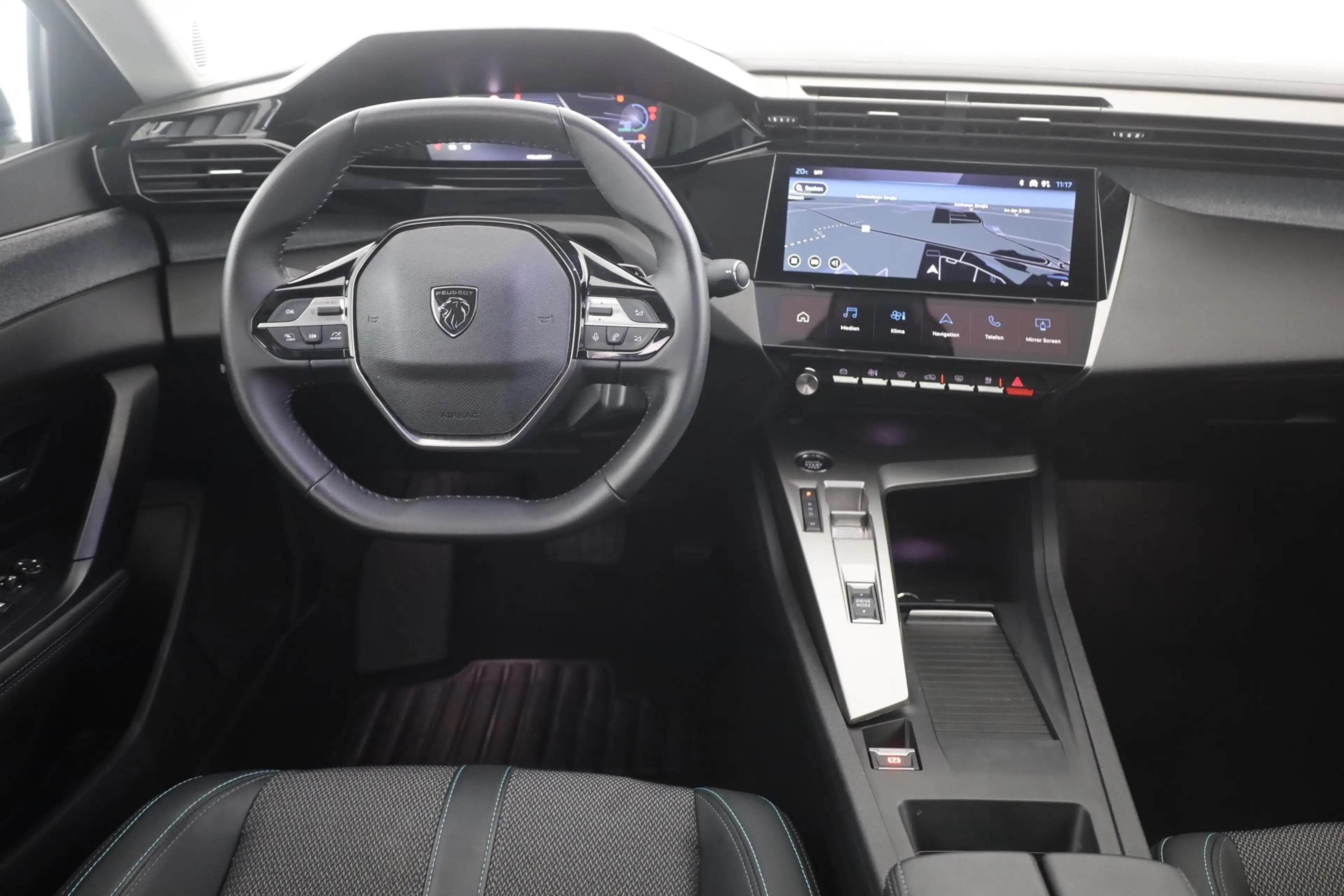 Peugeot 408 1.2 Hybrid 145 Aut. LED ACC Navi — photo 10