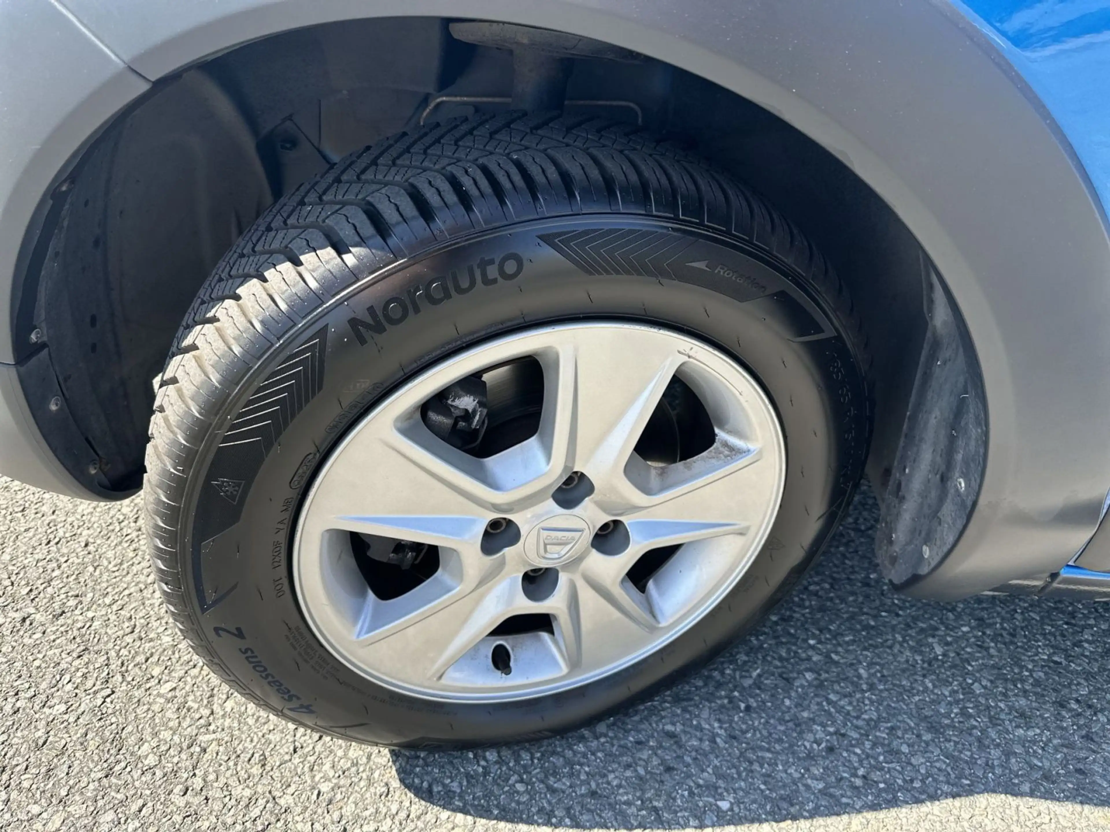 Dacia Dokker 1.2 TCe 115 Stepway Celebration — photo 11