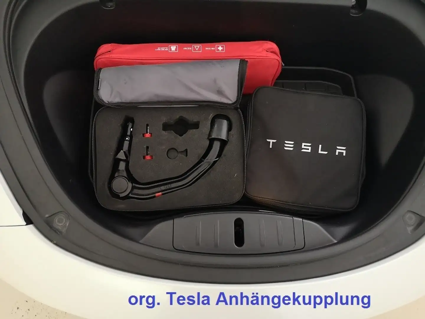 Tesla Model 3 Lo Range AWD netto27.459 leasing+AHK, Mod.23, Allr Weiß - 2