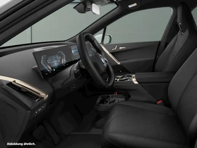 BMW Ix view 4