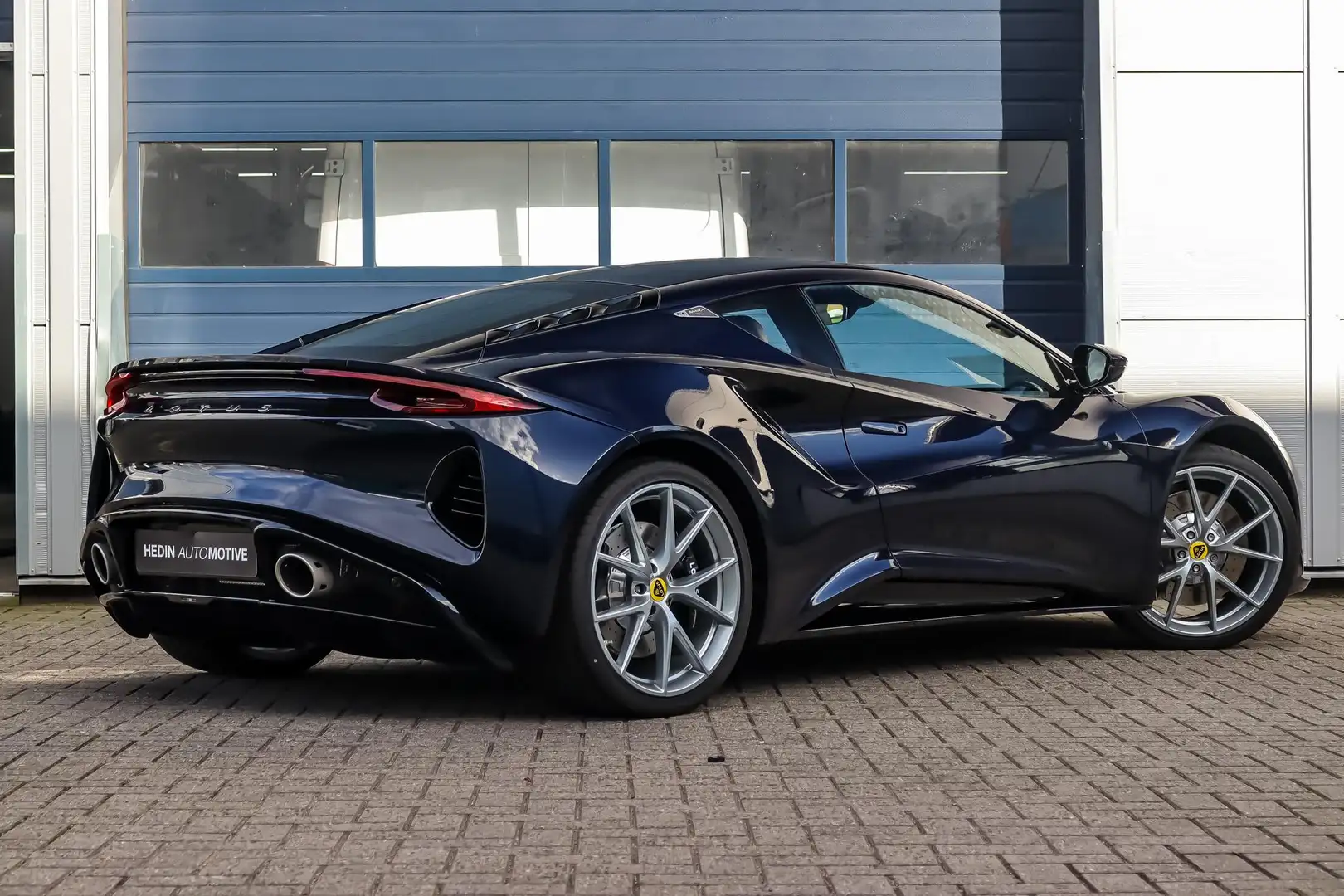 Lotus Emira 2.0 T Automaat First Edition | Touring Onderstel Blue - 2