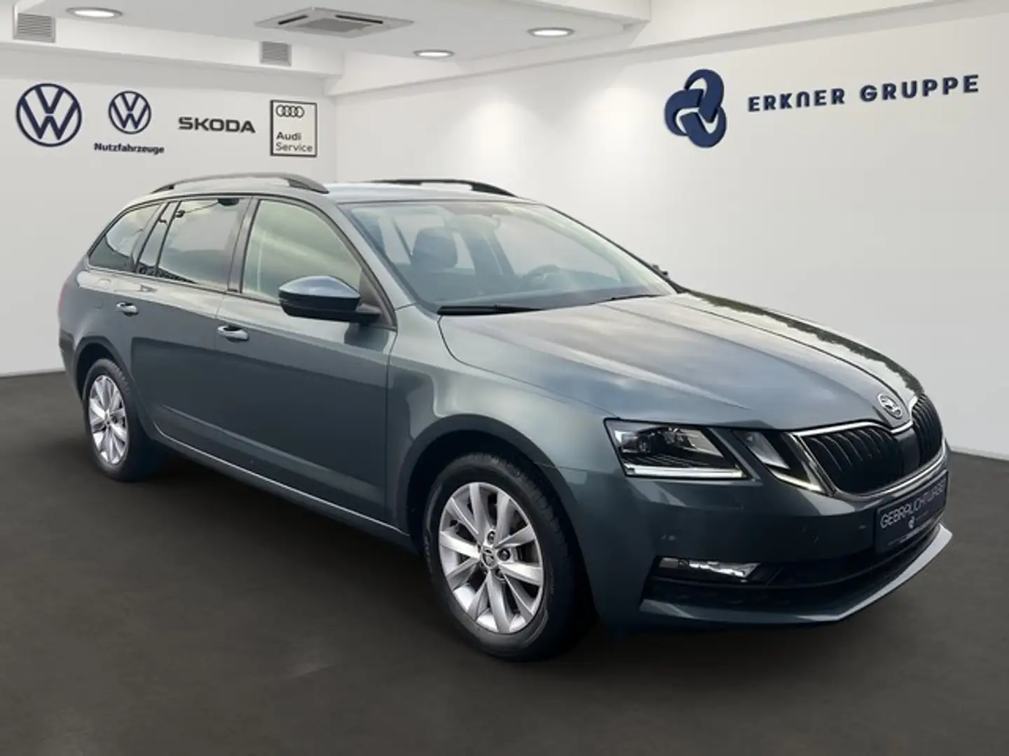 Skoda Octavia Combi 1.5TSI DSG Tour LED+ACC+AHK+NAVI+++ Gris - 2