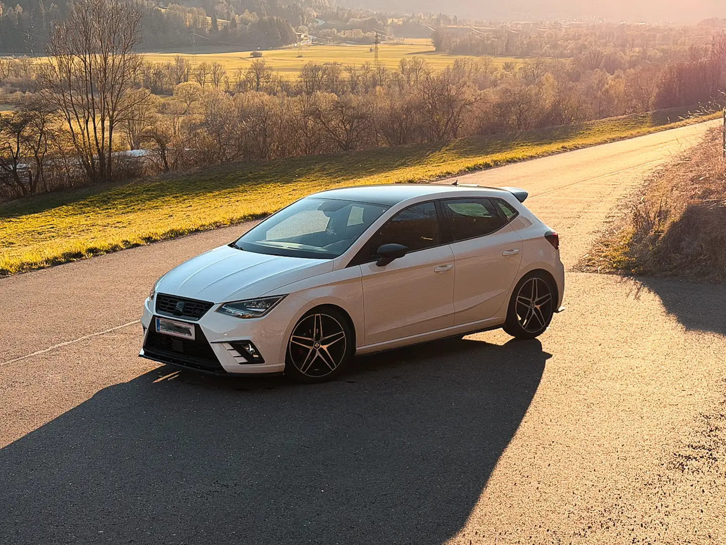 SEAT Ibiza 1,0 ECO TSI FR Weiß - 2