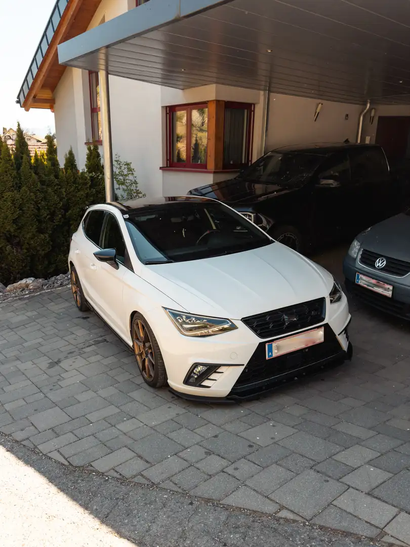 SEAT Ibiza 1,0 ECO TSI FR Weiß - 1