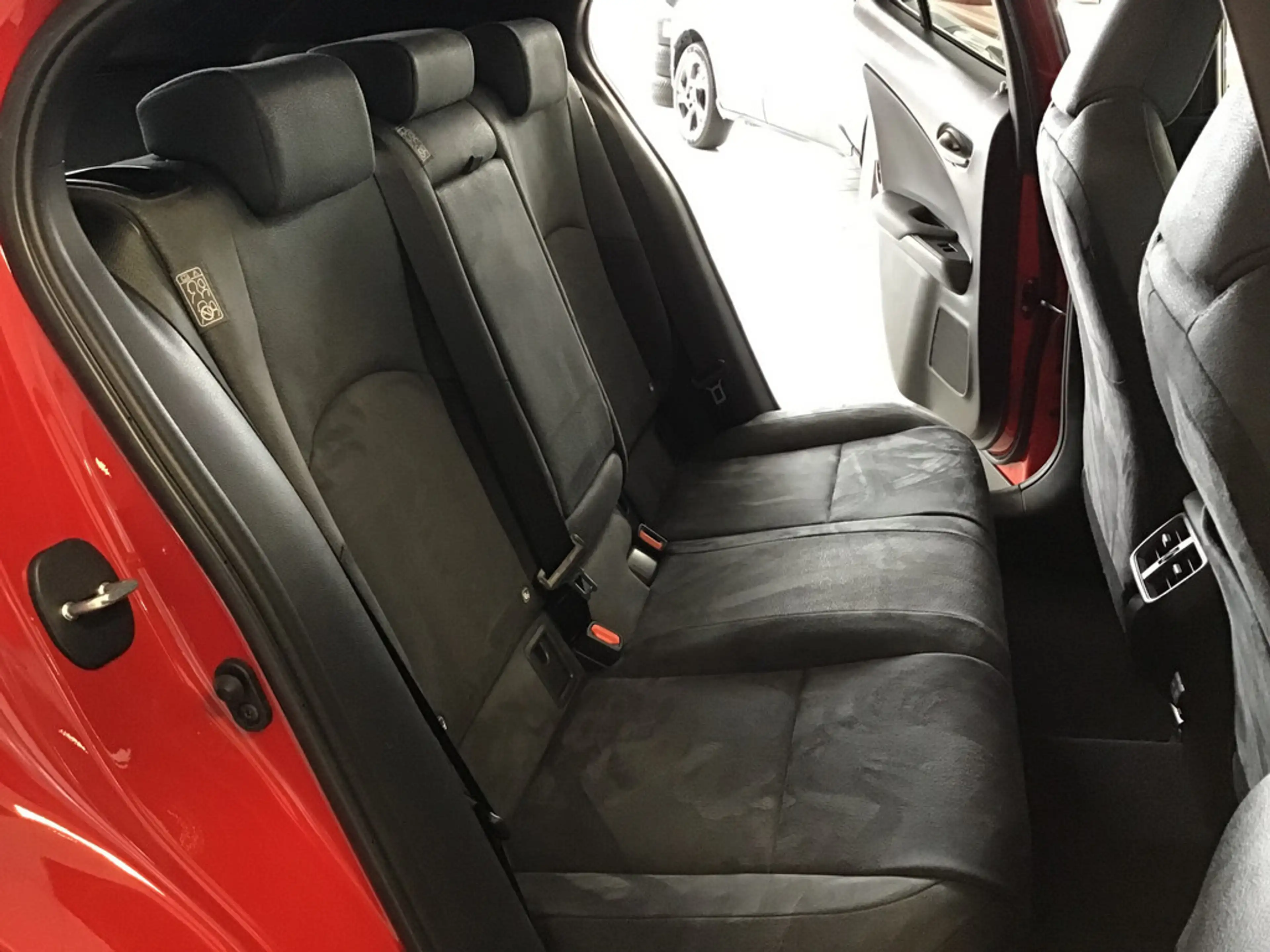 Lexus UX 250h Style Edition PDC SHZ KAMERA ACC LED — photo 8