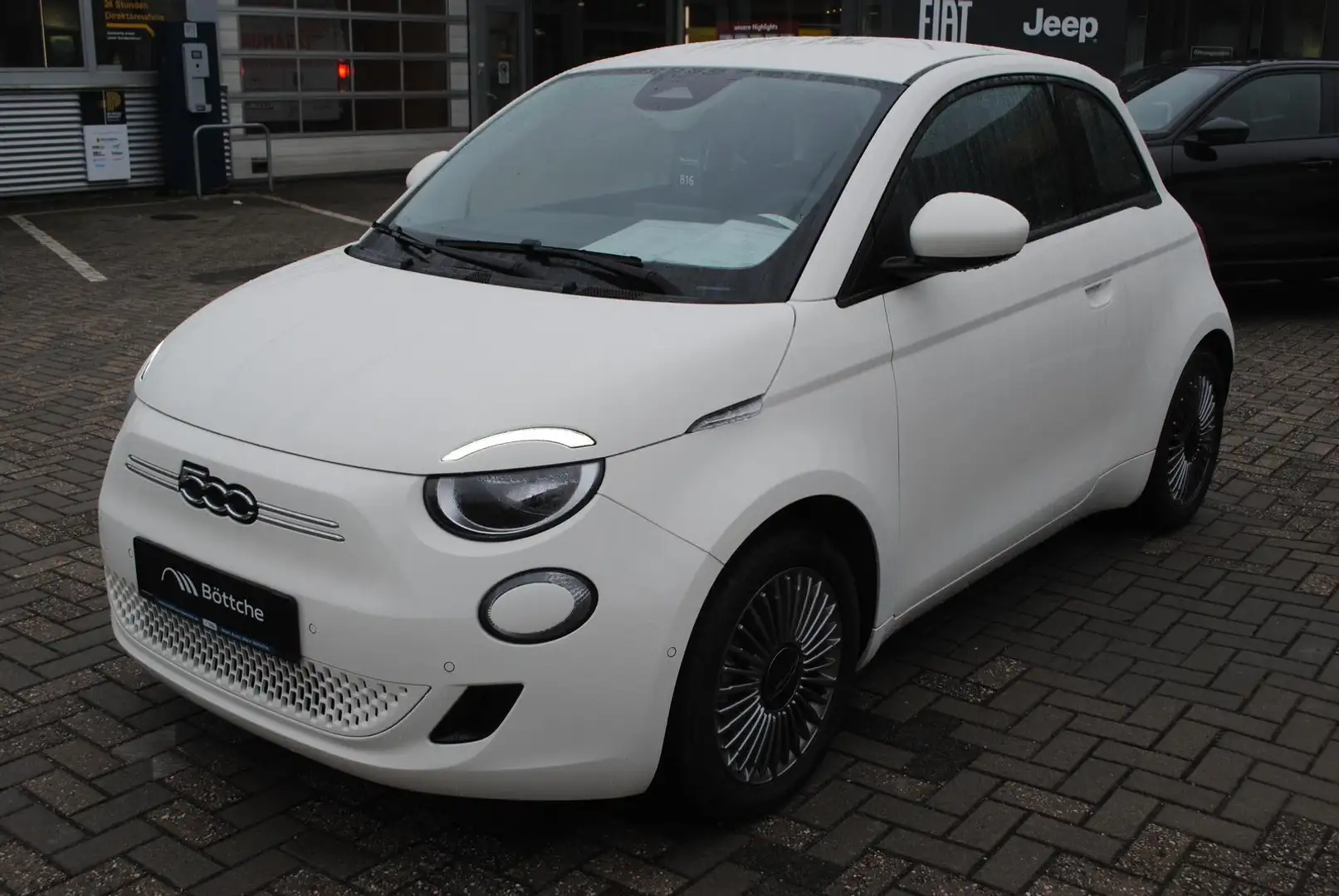 Fiat 500e - Park-u. Komfortpaket, Allwetter Weiß - 1