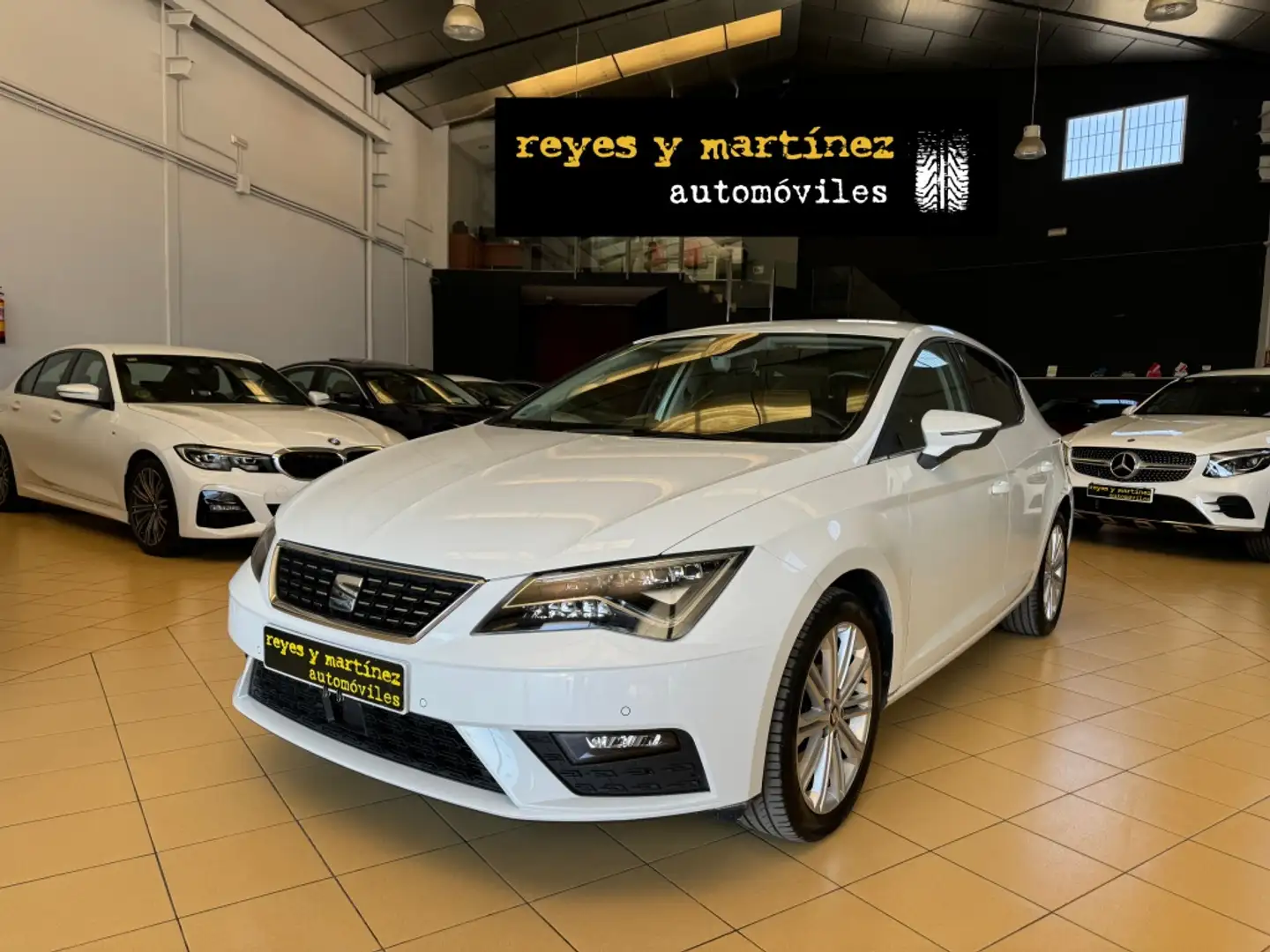 SEAT Leon 2.0TDI CR S&S Xcellence DSG6 150 Blanco - 1