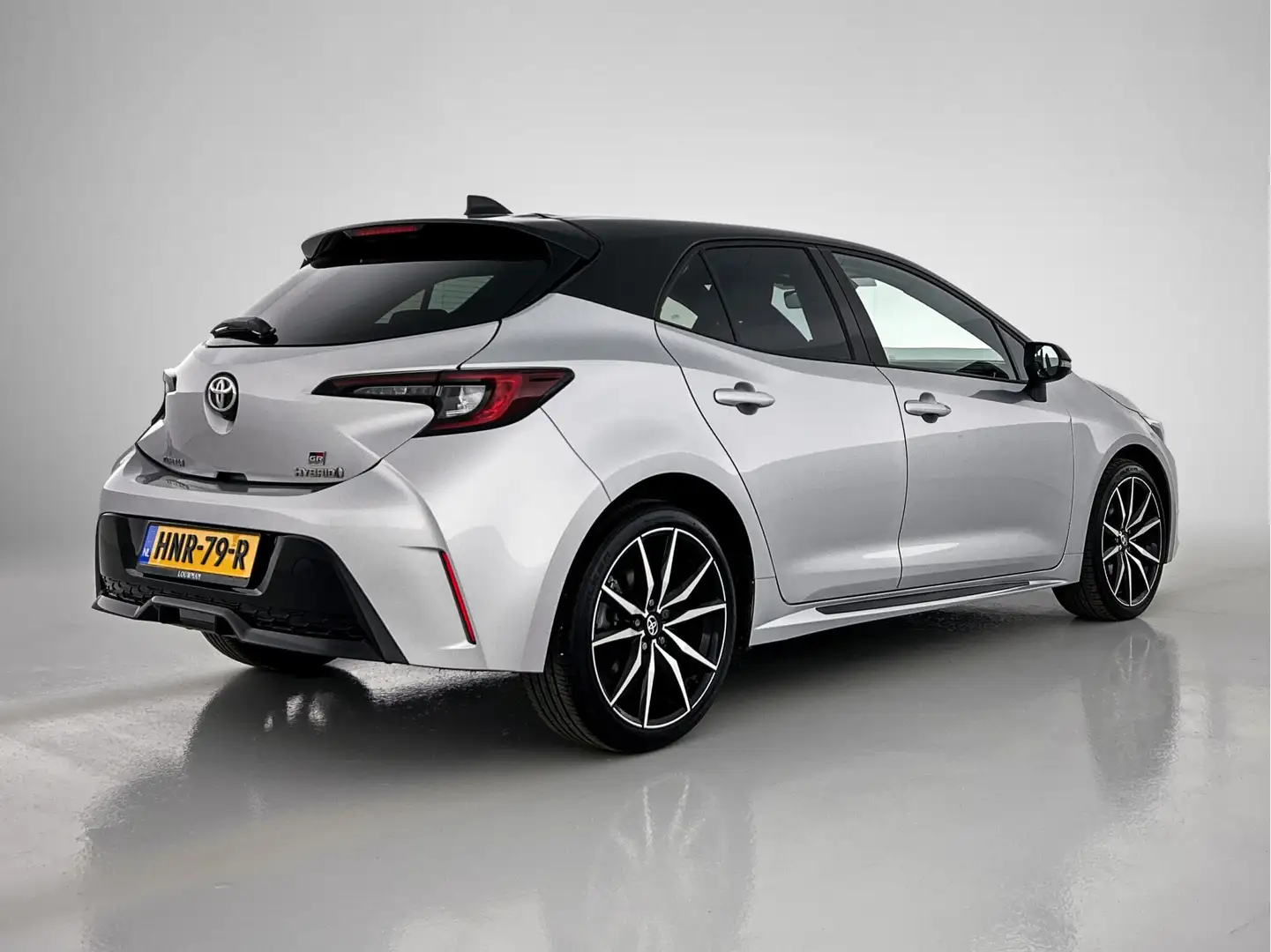 Toyota Corolla Hybrid 140 GR Sport Limited Rijklaar Gris - 2