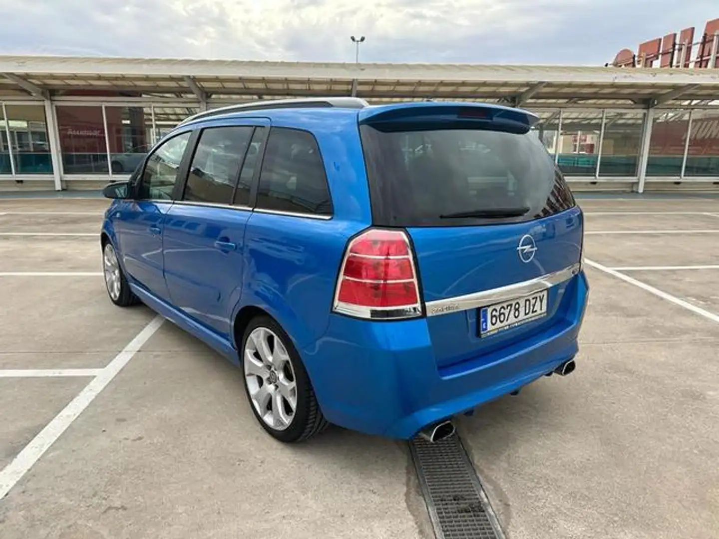 Opel Zafira 2.0 T OPC Bleu - 2