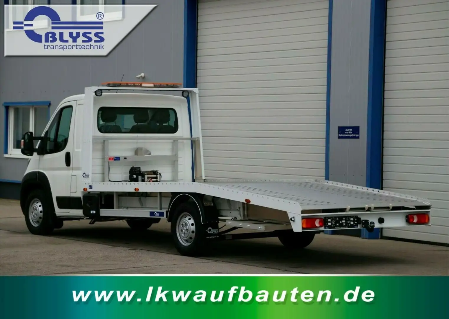 Peugeot Boxer mit Autotransporter 480x210 Aufbau aus Alu Weiß - 1