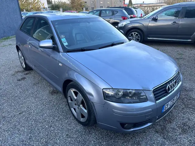 Audi A3 view 4