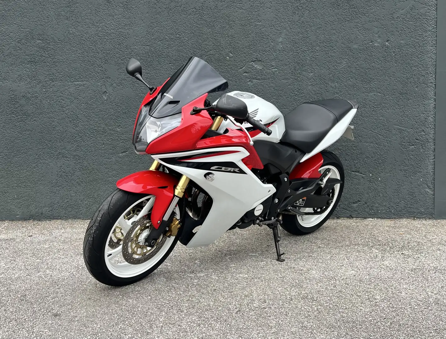 Honda CBR 600 White - 2