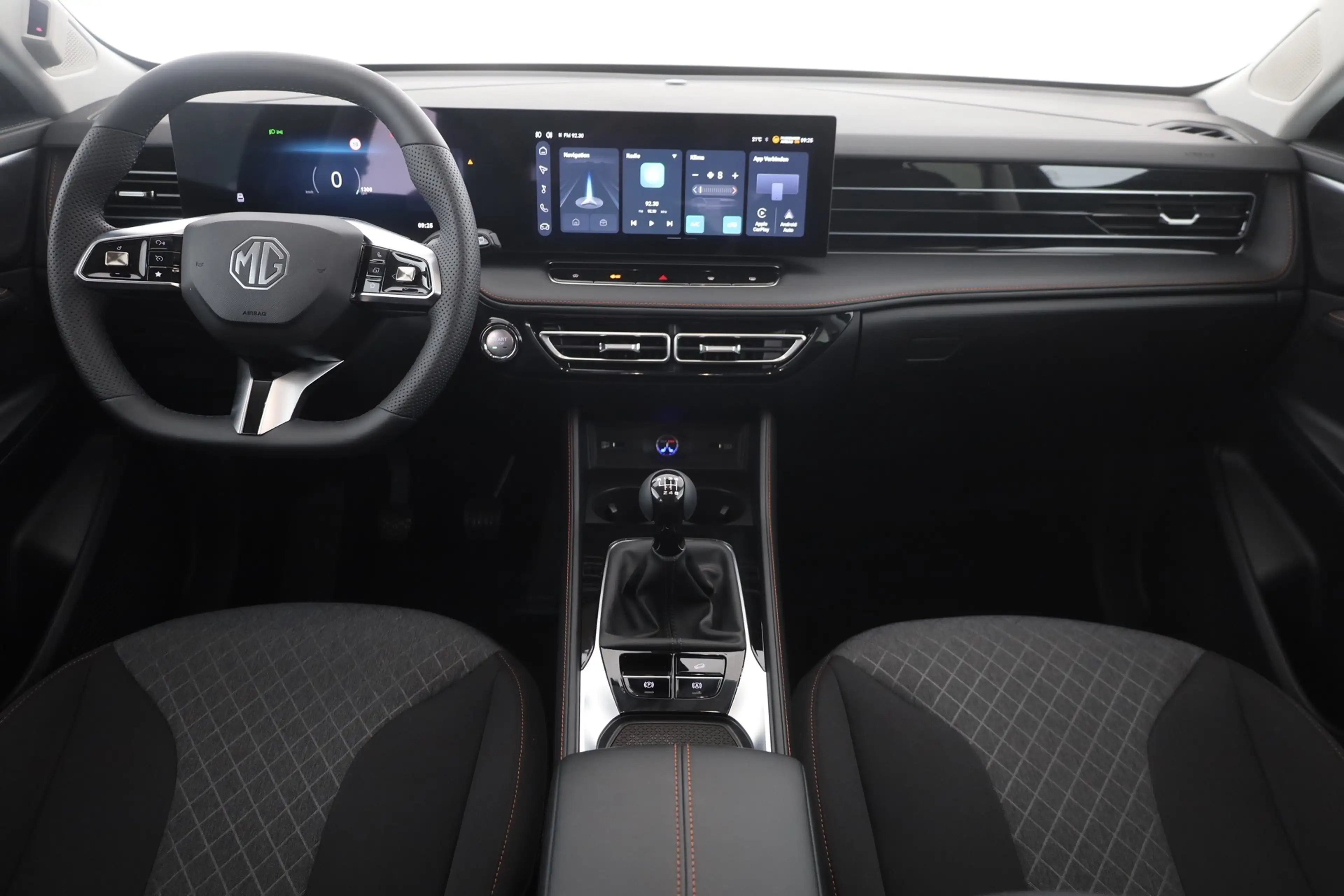 MG HS 1.5 T-GDI Comfort LED Navi Kamera — photo 9