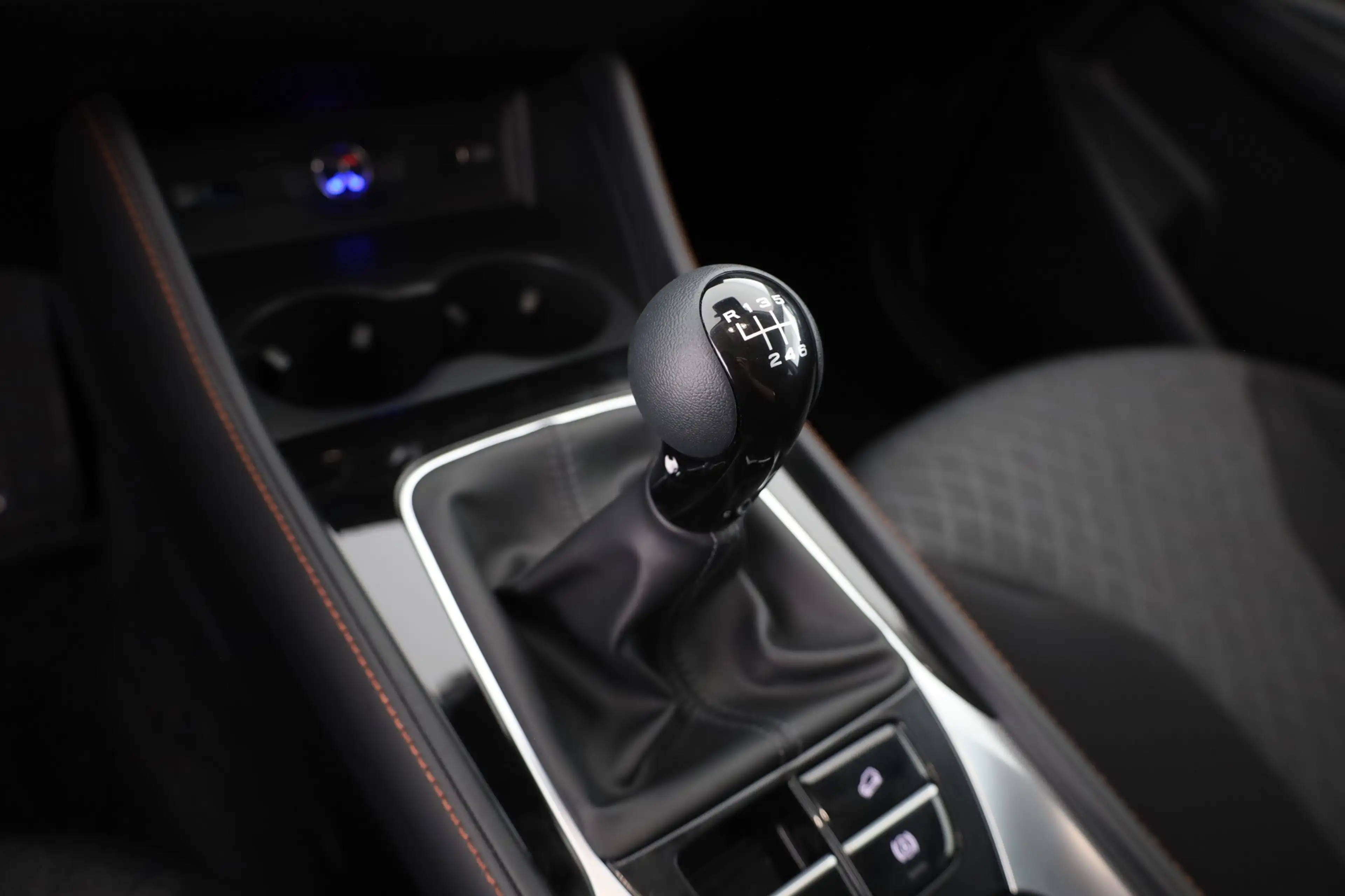 MG HS 1.5 T-GDI Comfort LED Navi Kamera — photo 14