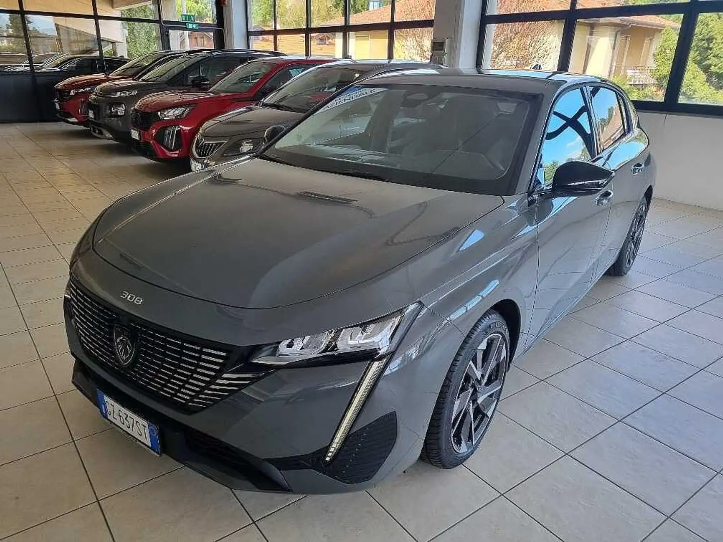 Peugeot 308 3ª serie HDi 130 EAT8 Allure - KM ZERO Grijs - 2