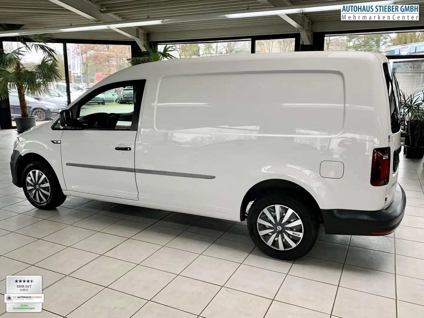 Volkswagen Caddy MAXI NAVI+BLUETOOTH+KLIMA 75 kW (102 PS), Schal... White - 2