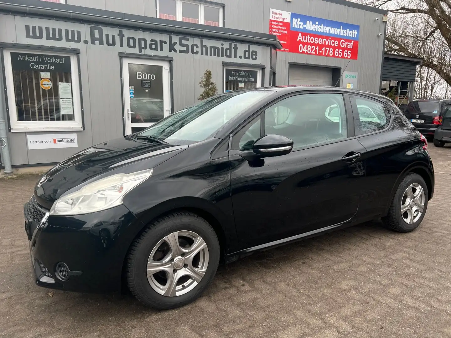 Peugeot 208 KLIMA°SZHG°TEMPOM°MFLR°ALU°M+S°TÜV-NEU! Schwarz - 1
