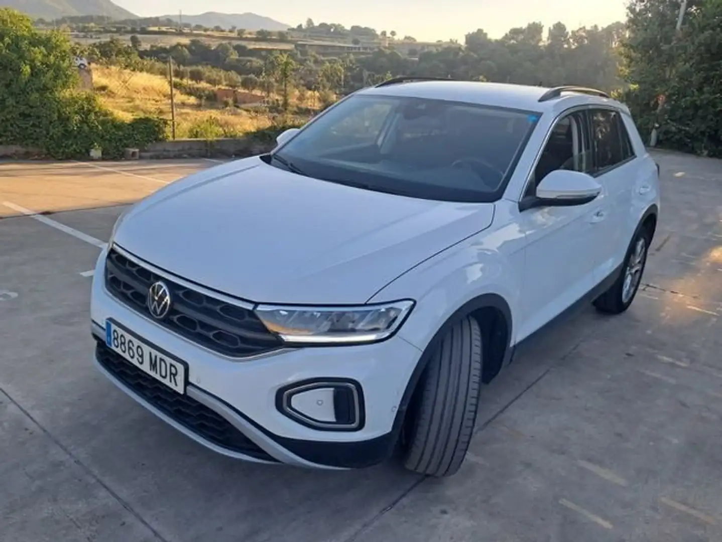 Volkswagen T-Roc 2.0TDI Life DSG7 110KW Blanco - 1
