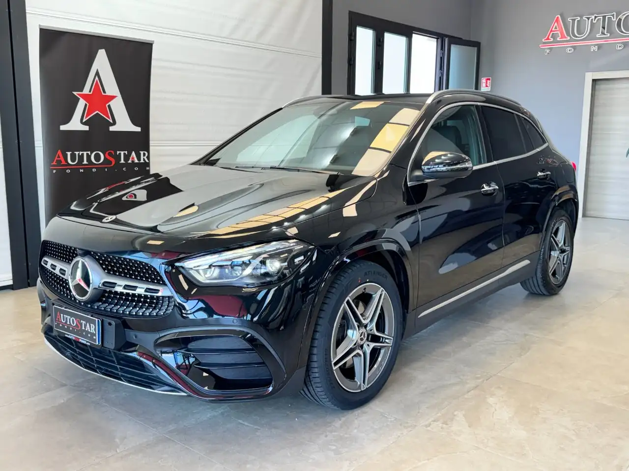Mercedes-Benz GLA 200