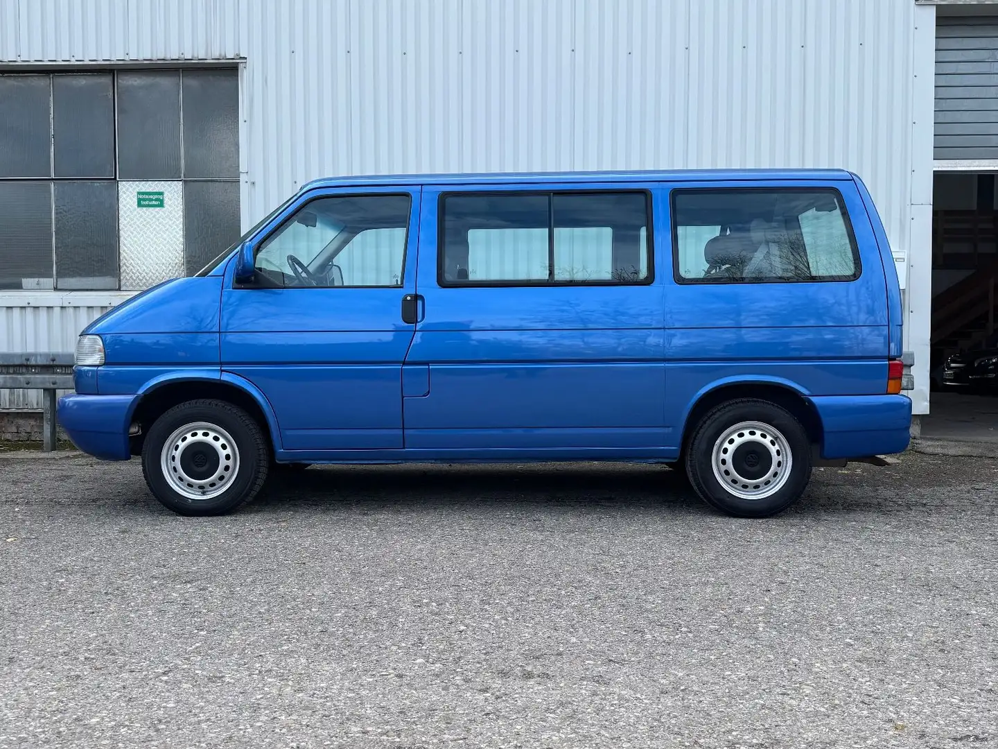 Volkswagen T4 Multivan Atlantis 1. Hand 3 Zonen Klima Blau - 2