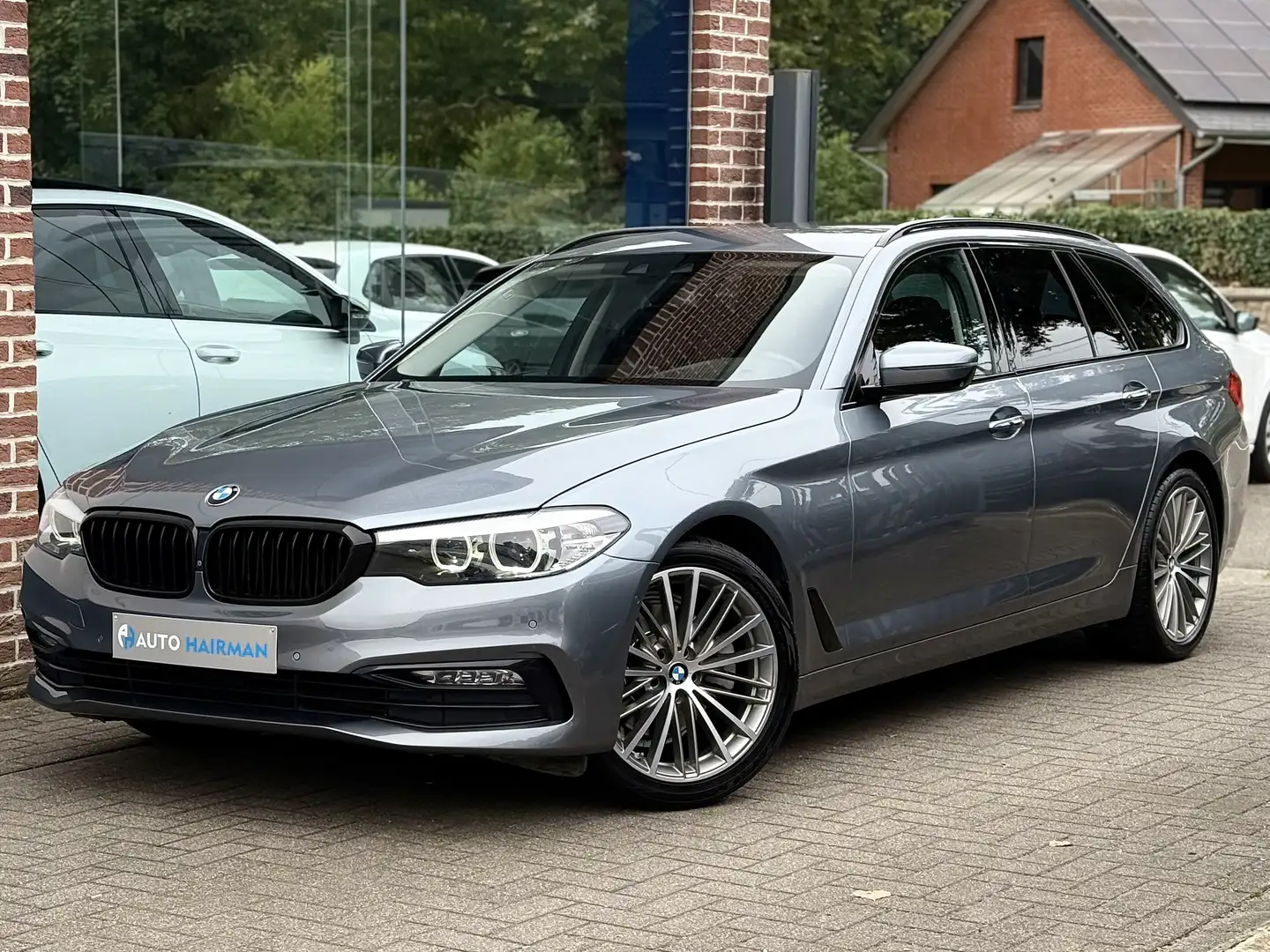 BMW 520 dAs BREAK SPORT LINE INT/EXT SHADOW LINE ÉDITION Gris - 1