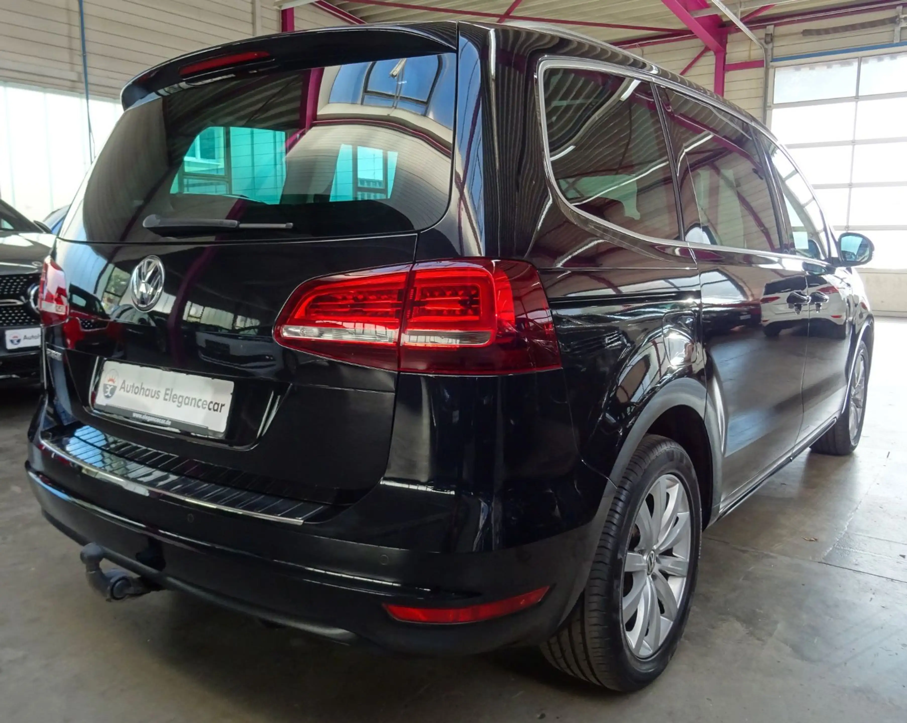 Volkswagen Sharan 1.4 TSI HL.*7 SITZ*AHK*PANO*CAM*ACC*LED* — photo 5