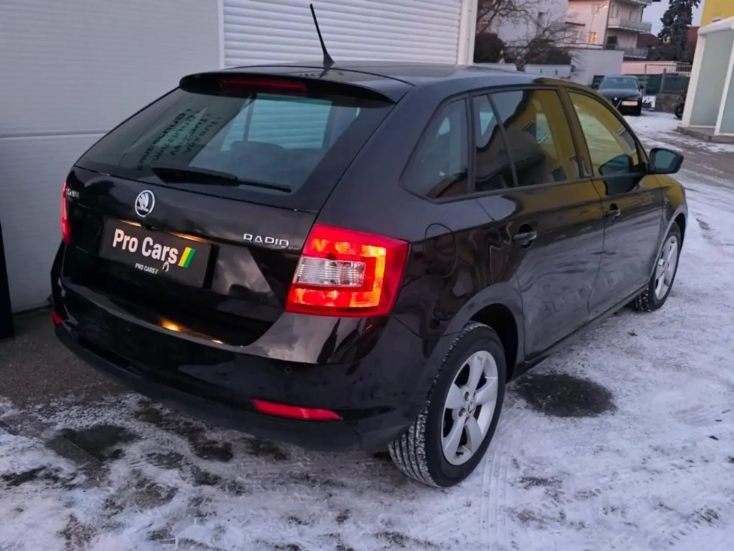 Skoda Rapid/Spaceback Rapid 1,6 TDI Elegance Elegance Schwarz - 1
