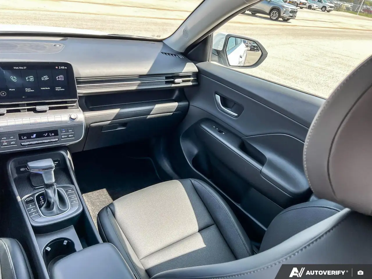 Hyundai KONA снимка Hyundai KONA