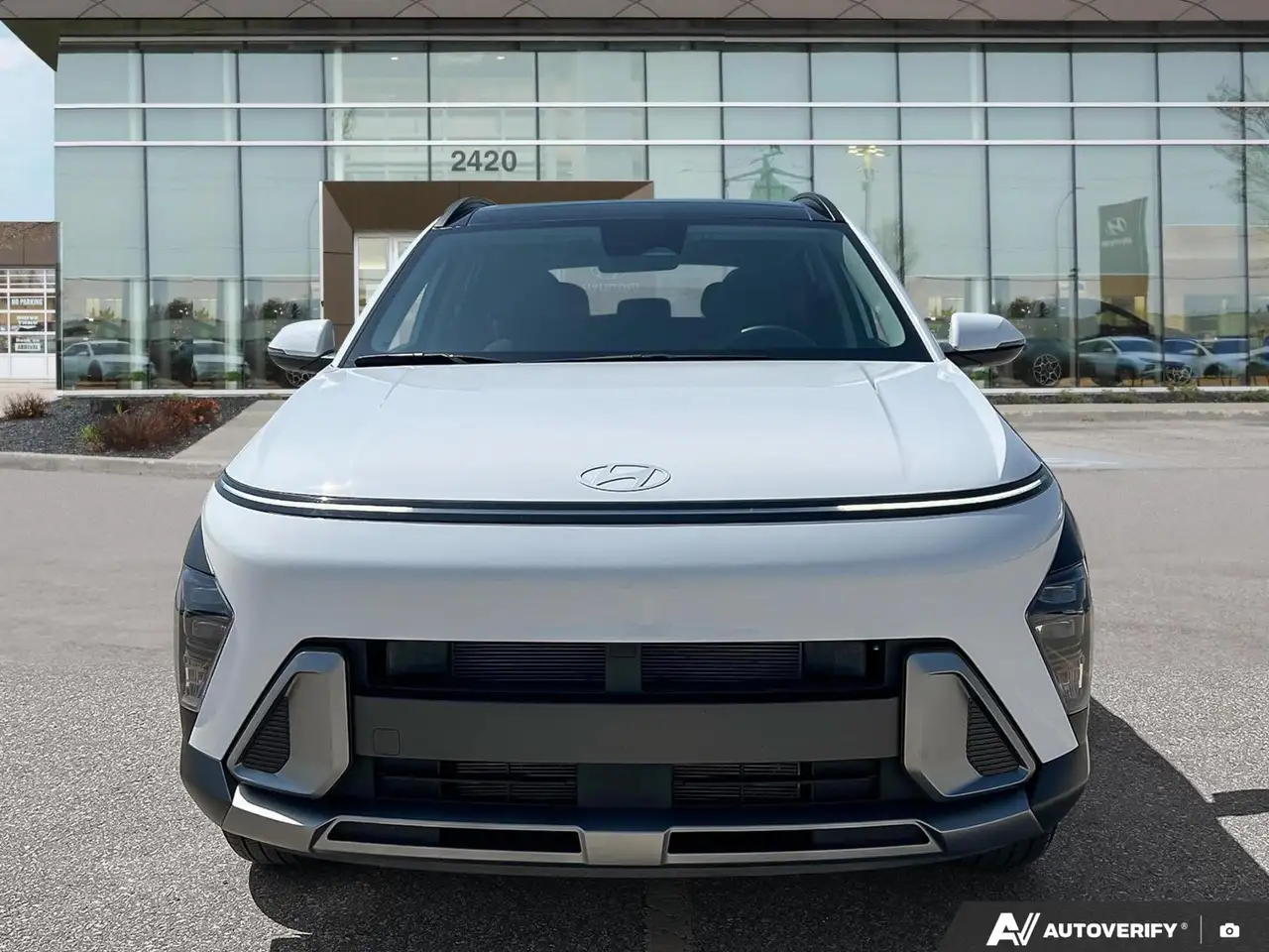 Hyundai KONA снимка Hyundai KONA