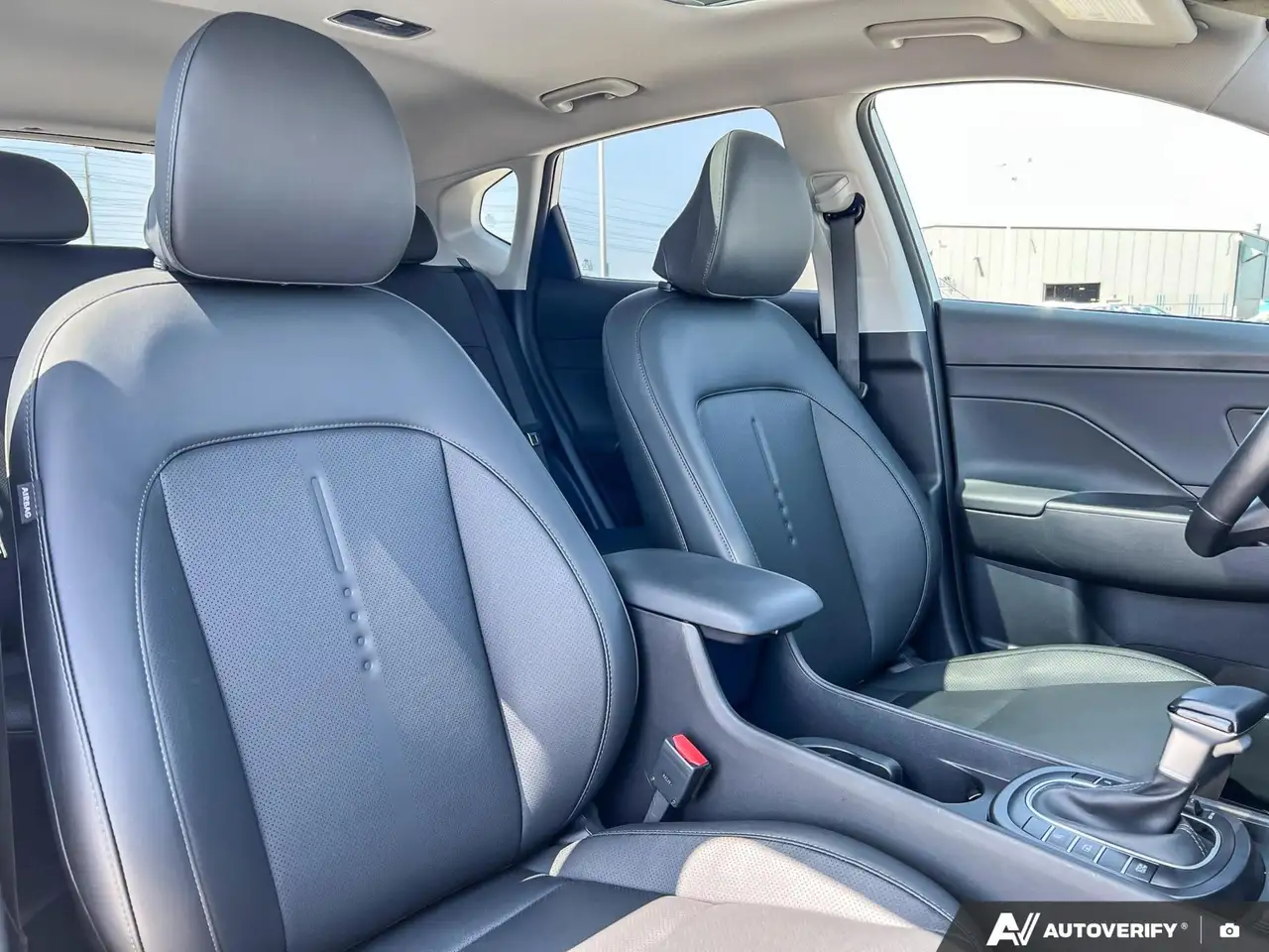Hyundai KONA снимка Hyundai KONA