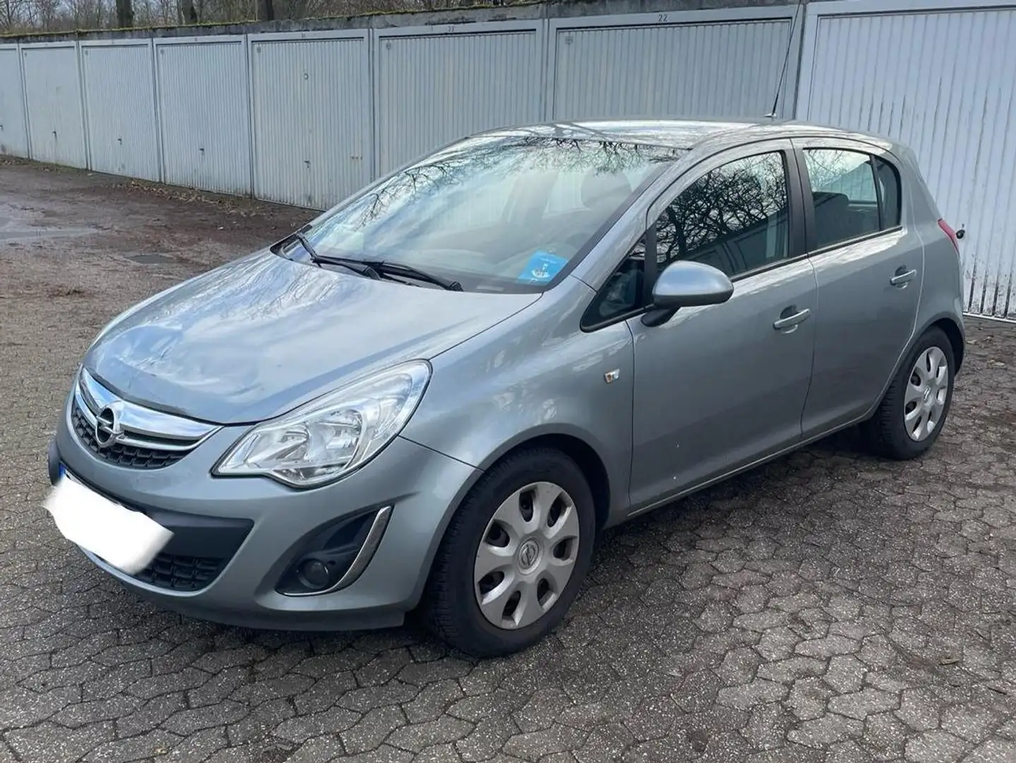 Opel Corsa Grau - 1