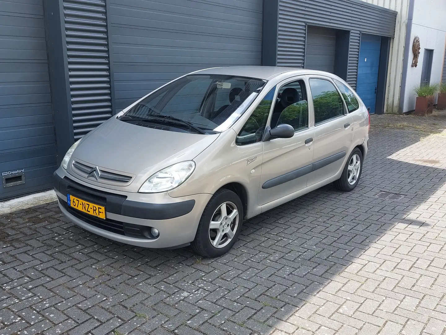 Citroen Xsara Picasso 1.8i-16V inruil mogelijk Auriu - 1