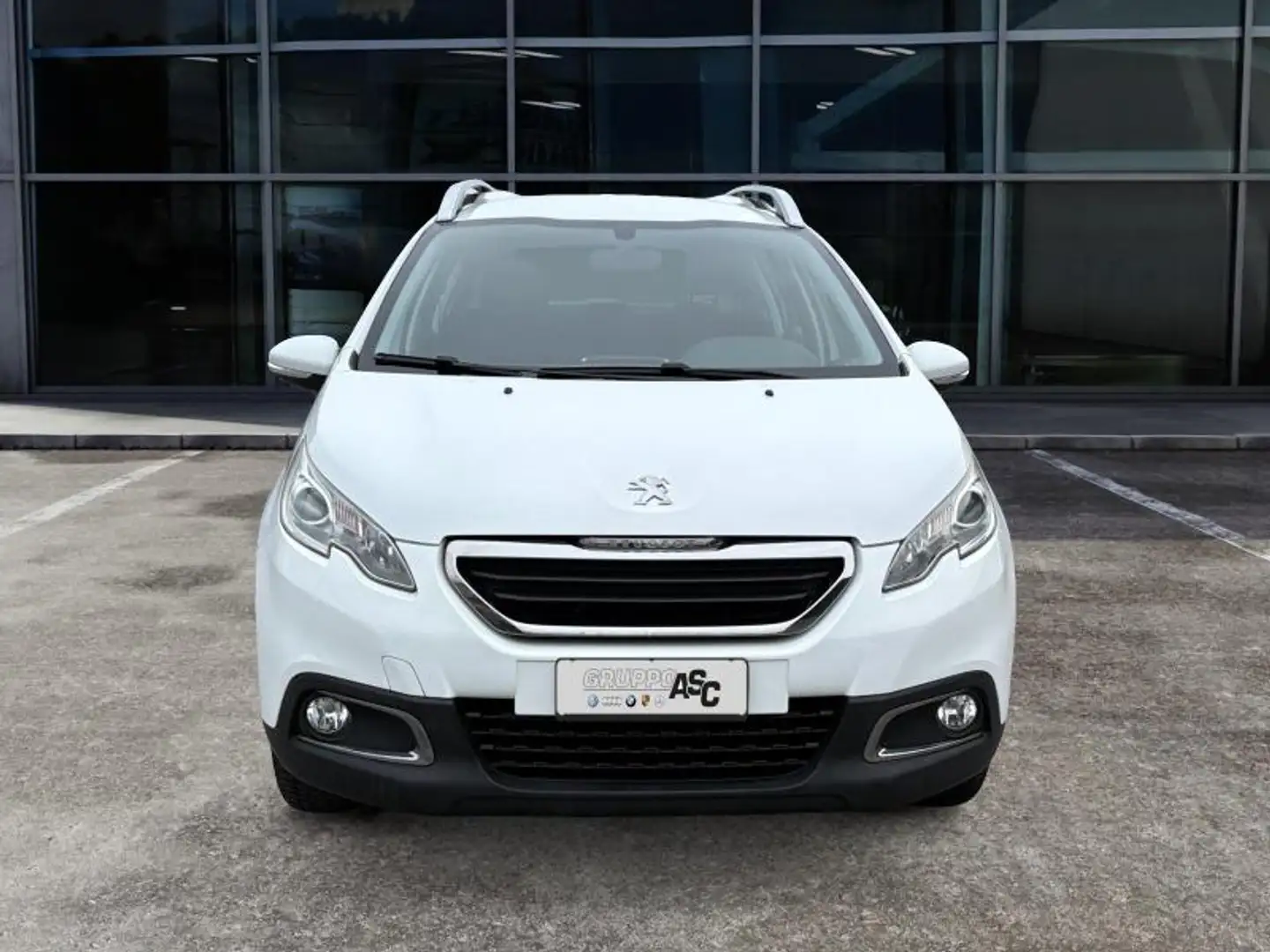 Peugeot 2008 1.4 DIESEL 68 CV ADATTA NEOPATENTATI Blanc - 2