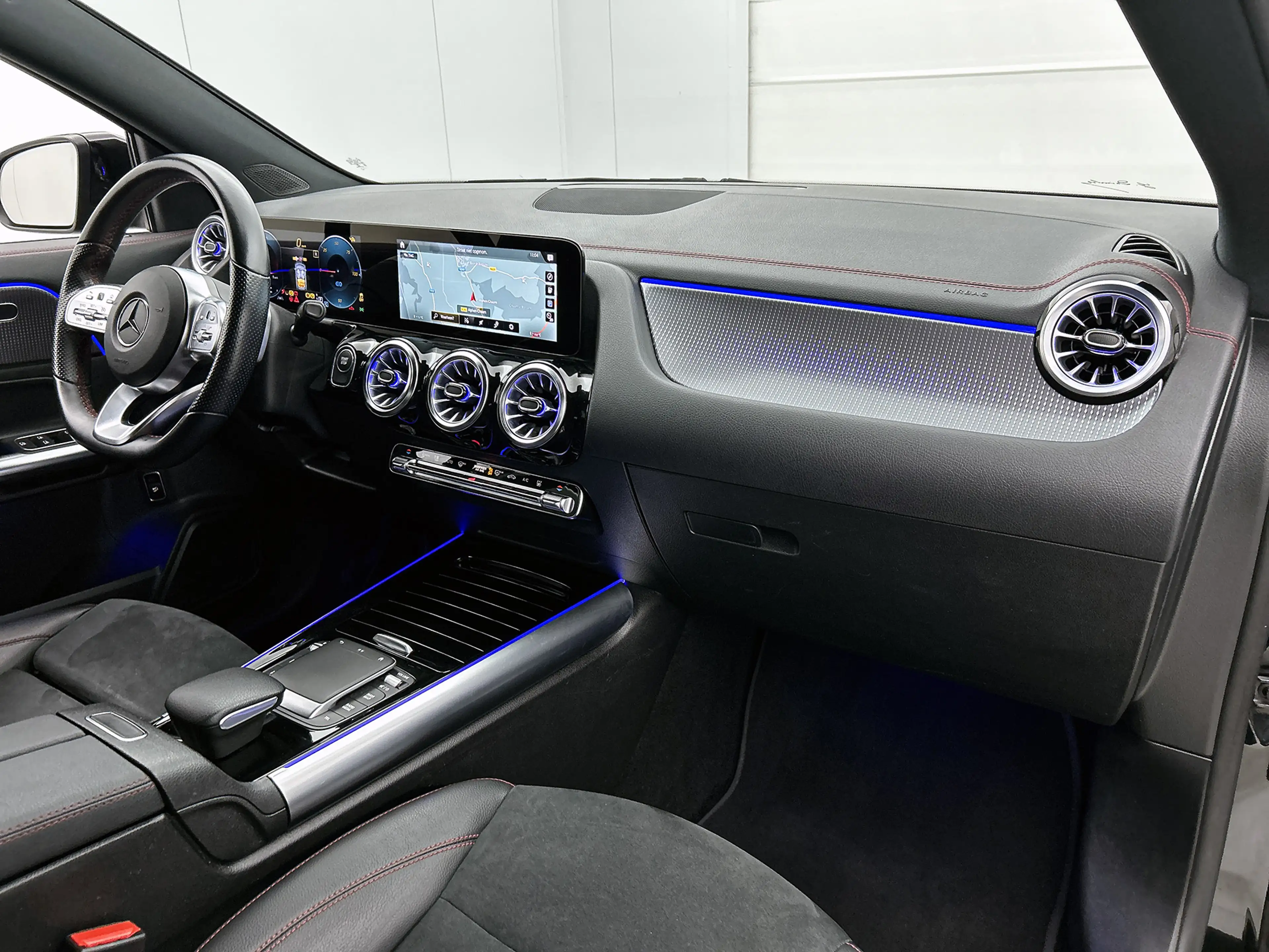Mercedes-Benz EQA 250 Business Solution AMG 67 kWh | Achteruitrijcamera — photo 6