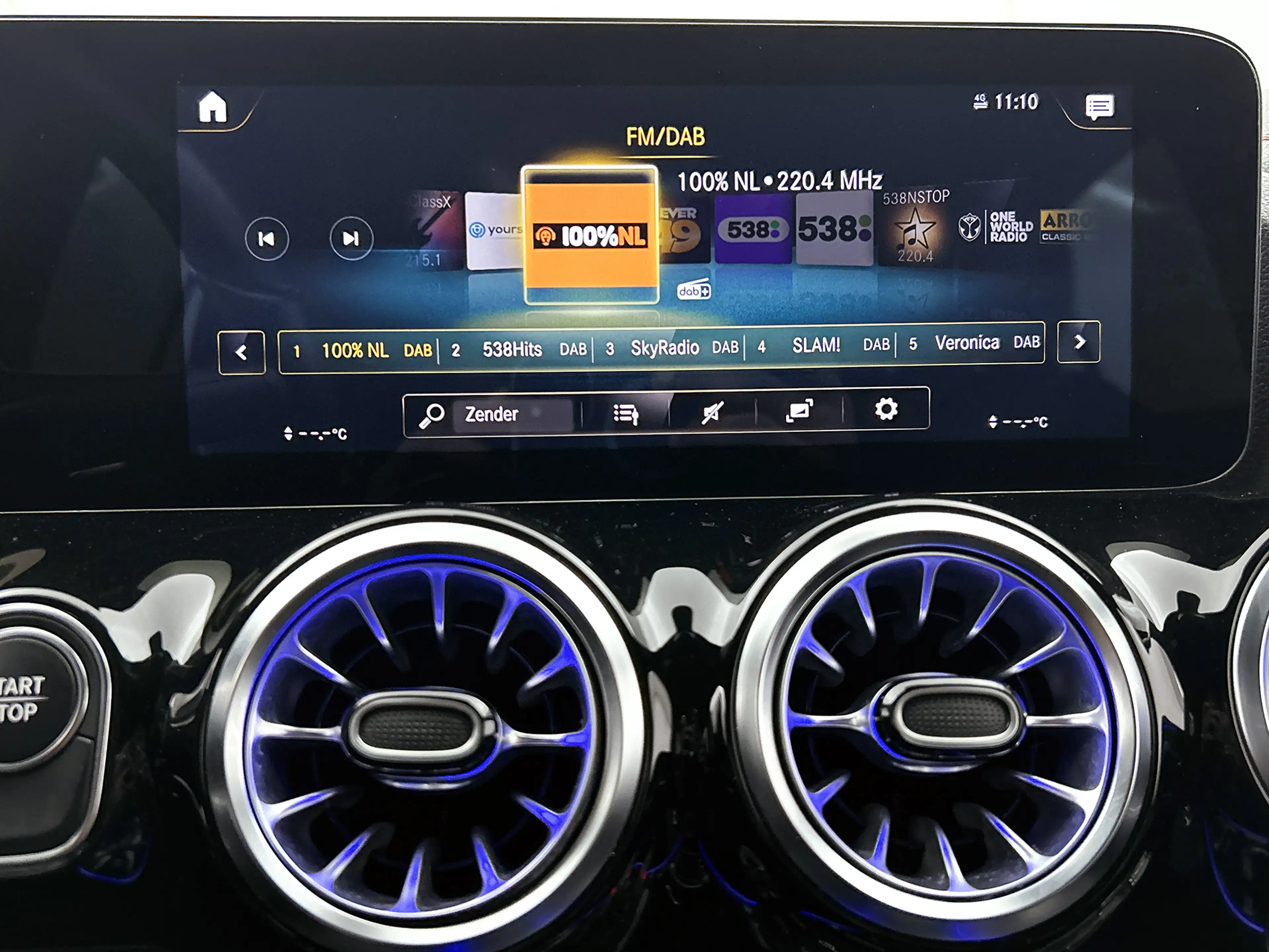 Mercedes-Benz EQA 250 Business Solution AMG 67 kWh | Achteruitrijcamera — photo 7