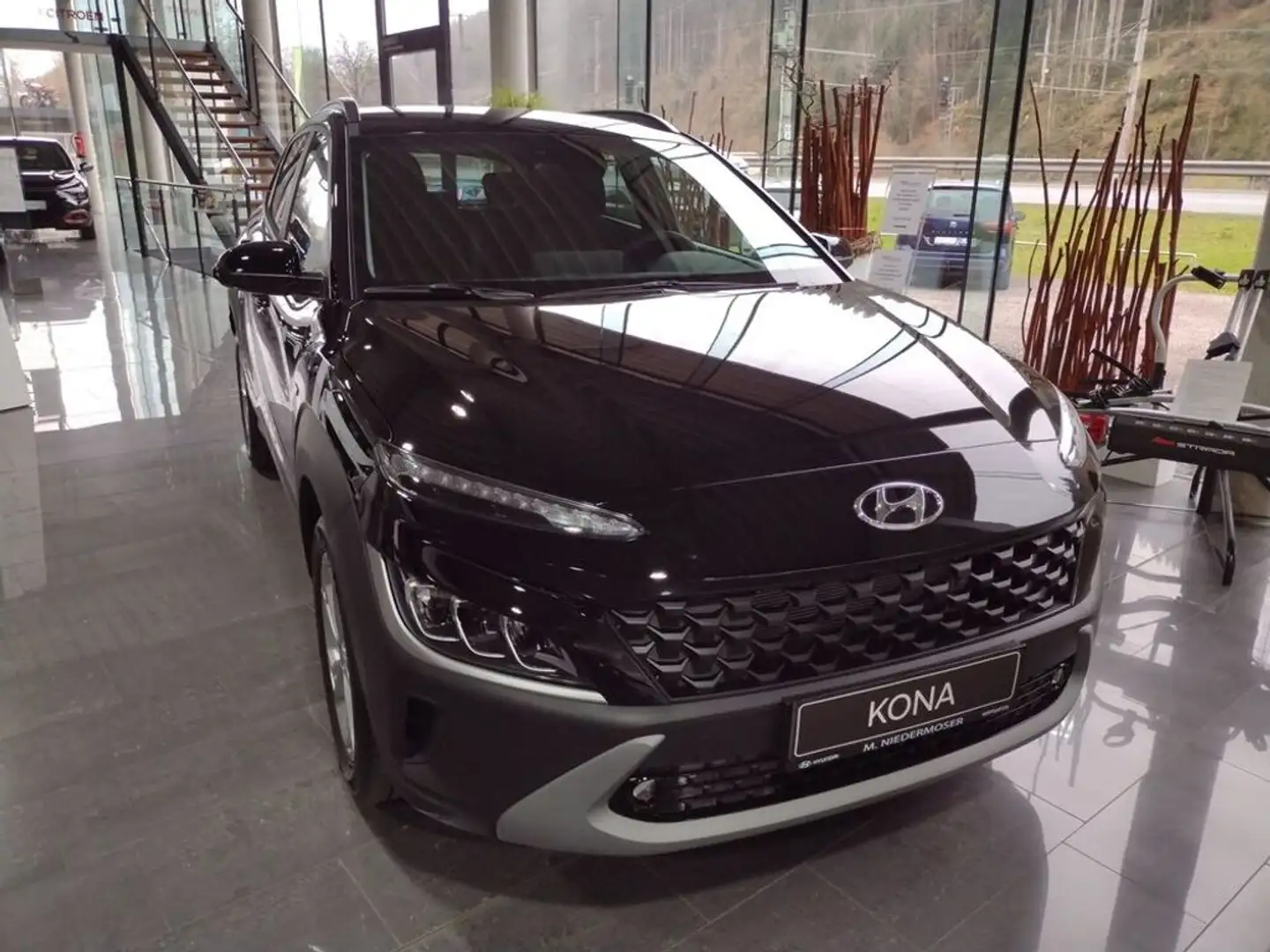 Hyundai KONA 1,0 T-GDi 48V 2WD Trend Line Schwarz - 1