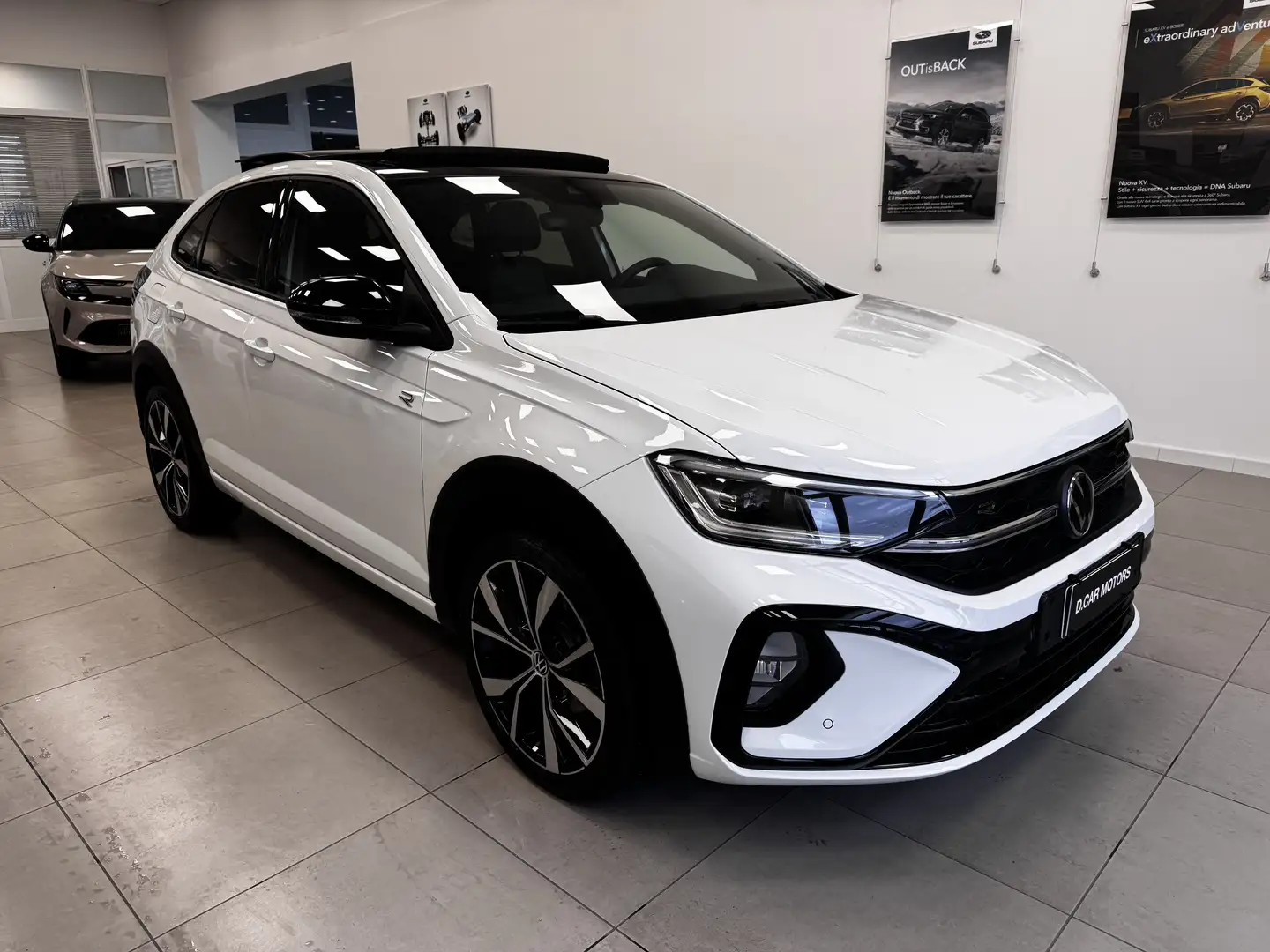 Volkswagen Taigo 1.0 tsi R-Line 115cv dsg - 2