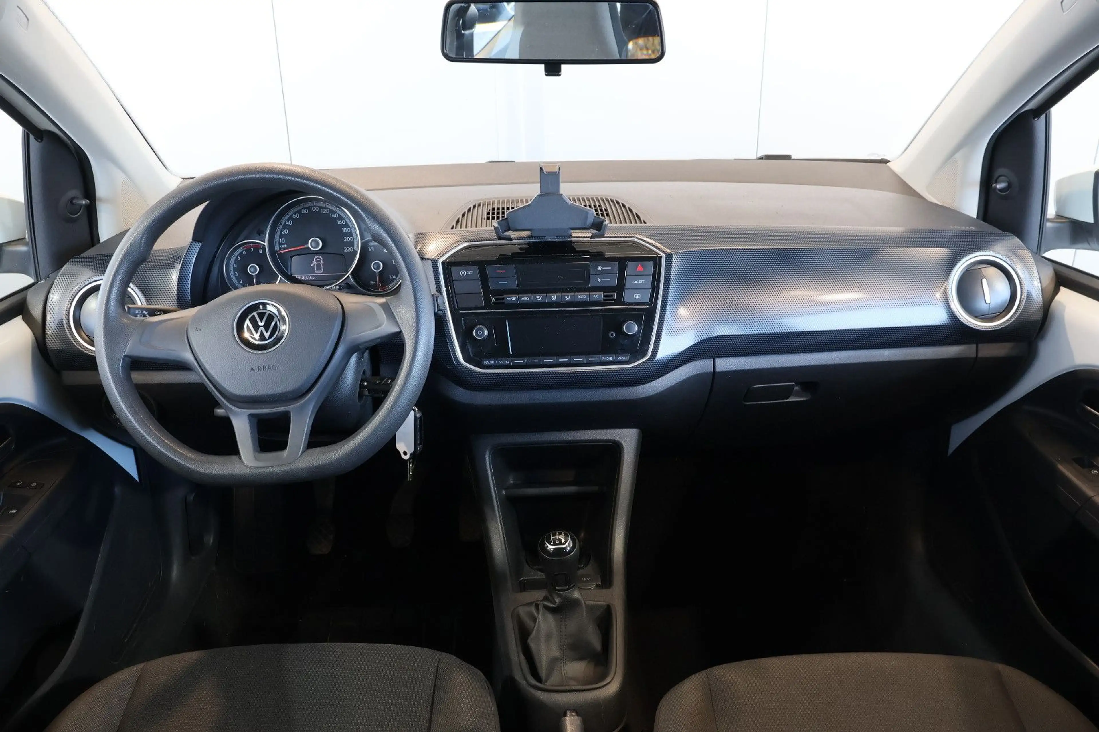 Volkswagen up! move up! 1.0 MPI KLIMAAUT.+ALLWETTER — photo 7