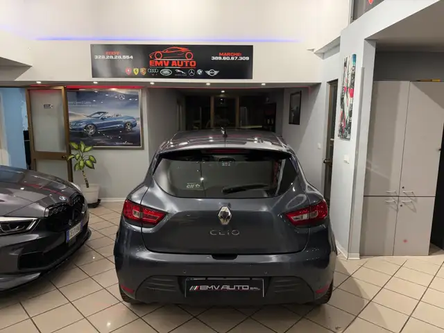 Renault Clio view 15