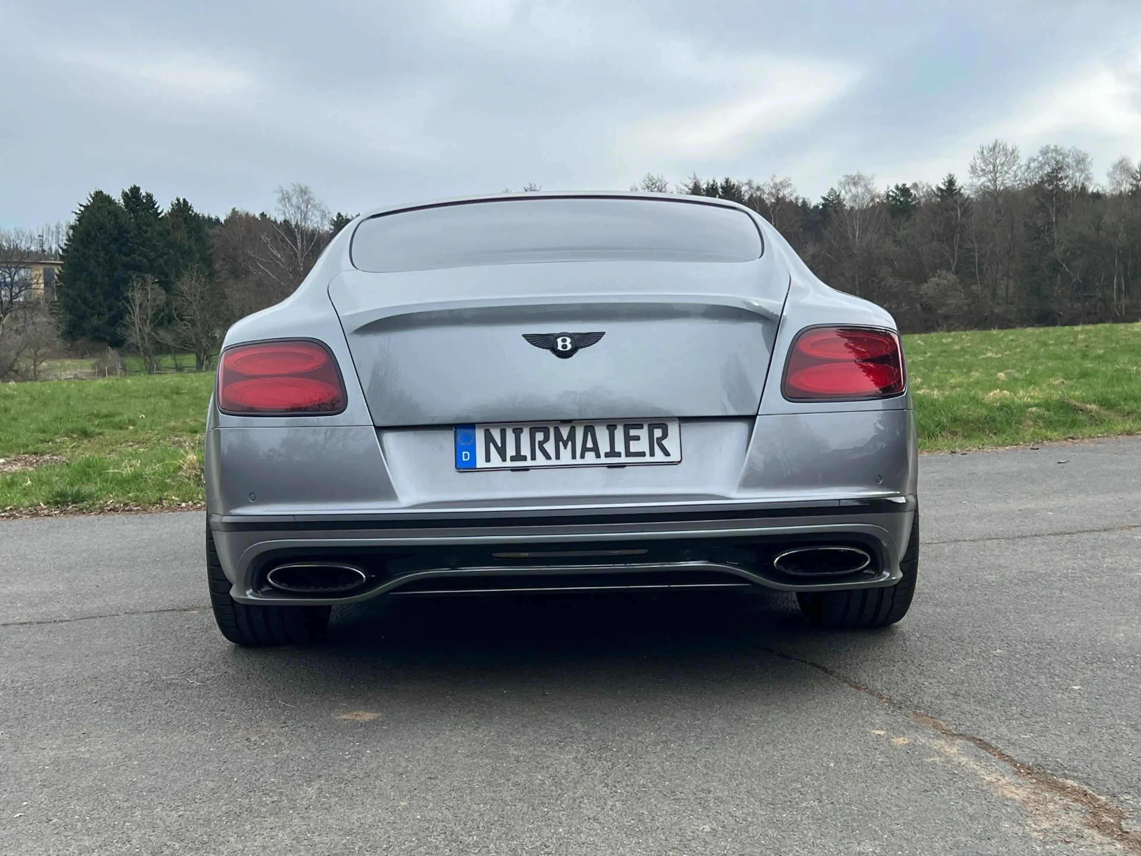 Bentley Continental GT 6.0 W12 SPEED 4WD OPTIK 21 ZOLL — photo 6