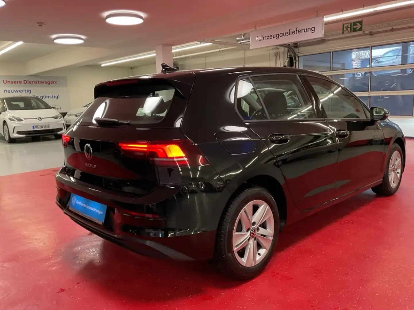 Volkswagen Golf Life 1.5 TSI LED ACC Klima Sitzheizung App-Connect Schwarz - 2