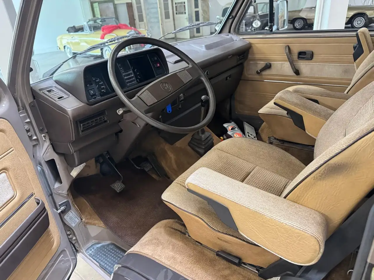 Volkswagen T3 Caravelle TD original - 7-Sitzer- Gutachten 2, foto 5