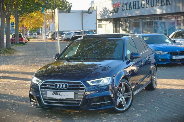 Audi S3 Sportback 2.0 TFSI quattro / Pano./ S-Tronic