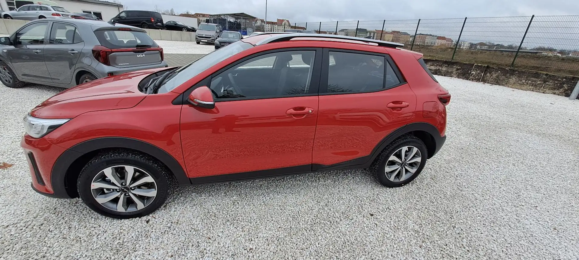 Kia Stonic Vision Navi Kamera Klima Rot - 2