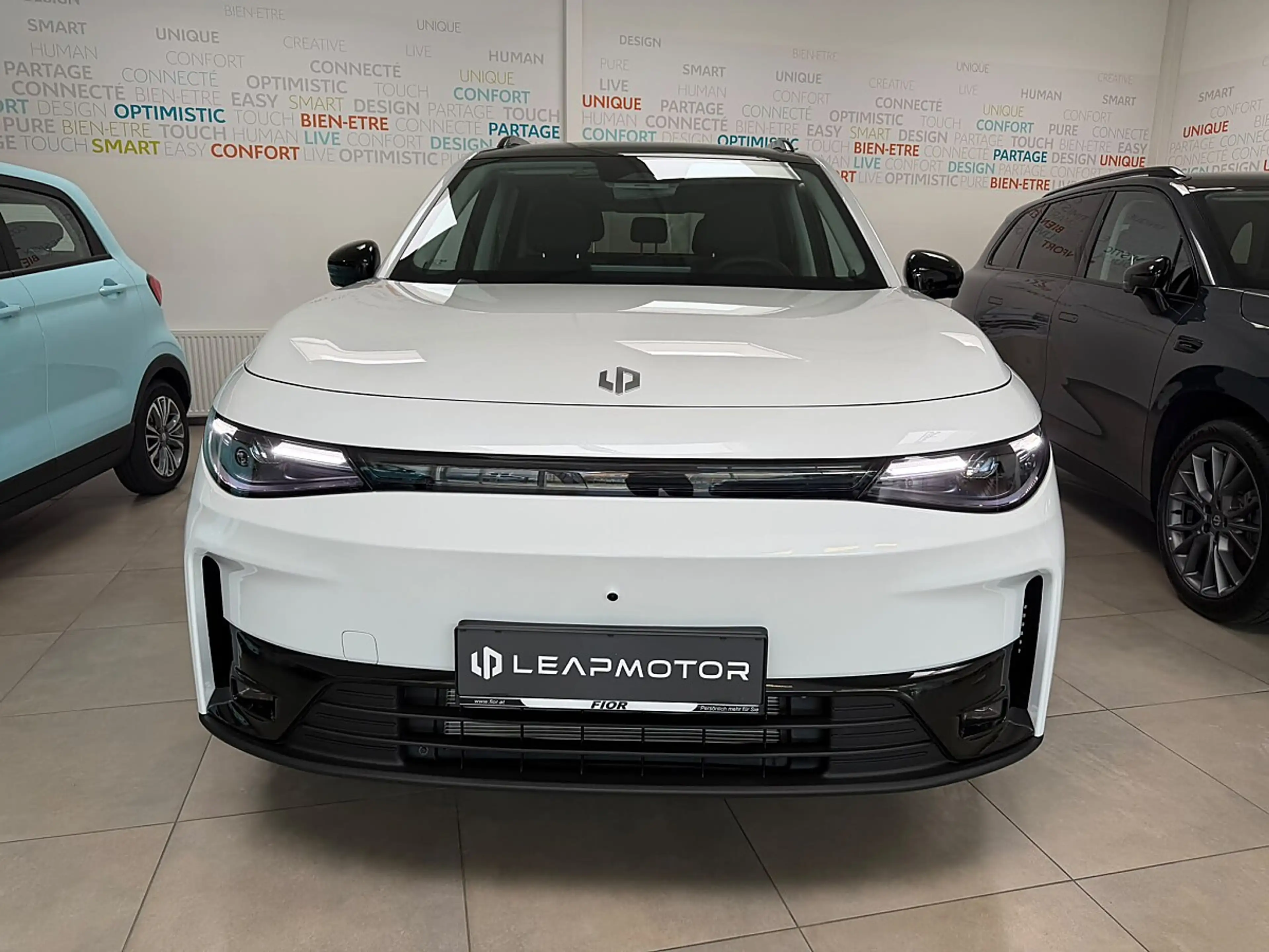 Leapmotor C10 Elektro AWD 81,9kWh Design ProMax (L1084) — photo 2