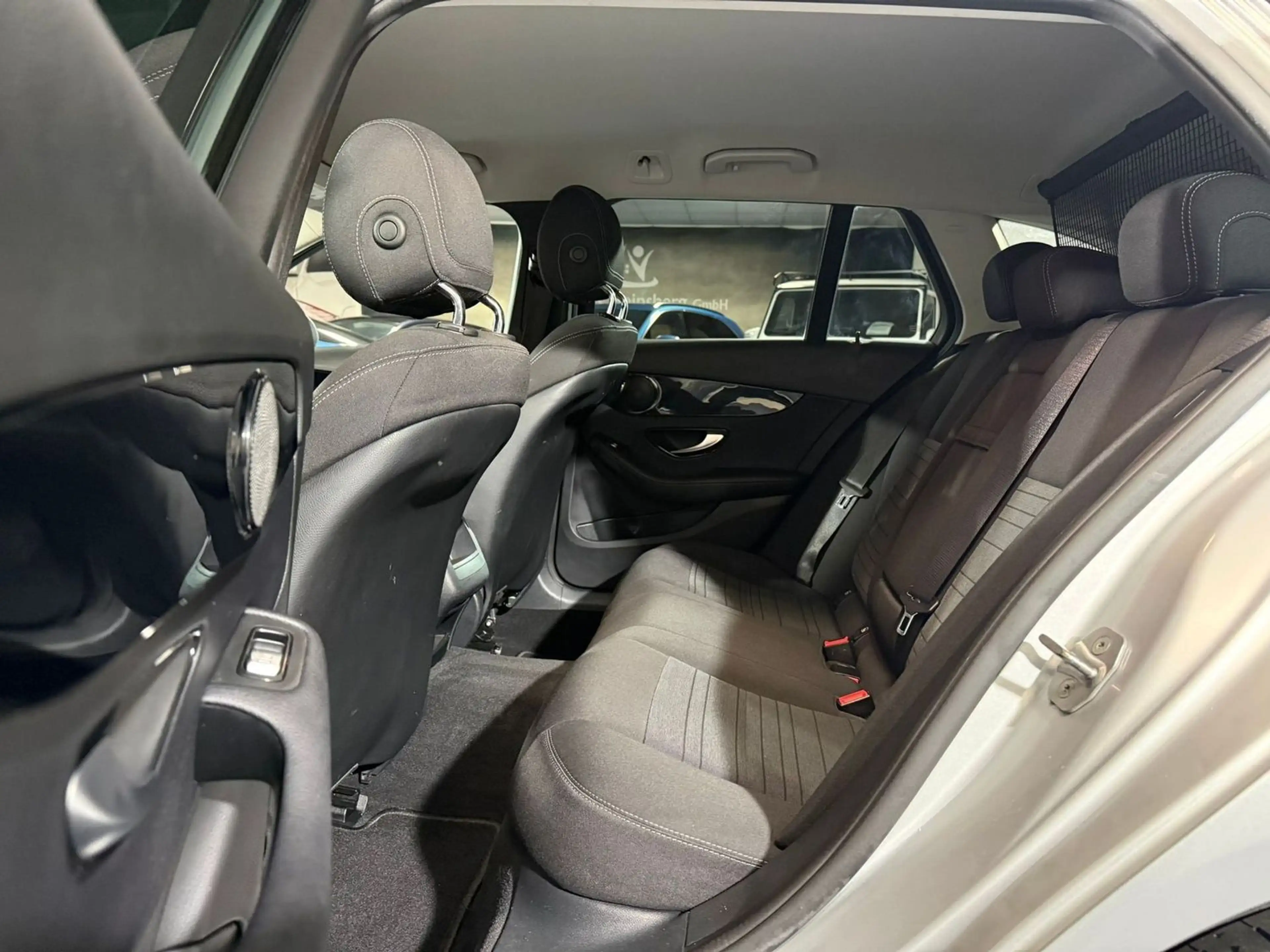 Mercedes-Benz C 220 d 4Matic Avantgarde CarPlay AHK PDC LED — photo 8